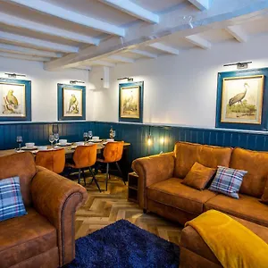 https://whitby-boutique-mast-cottage.yorkshirehotels.net